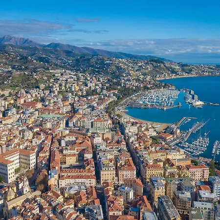 Casa Lilly - Happy Apartmán Sanremo