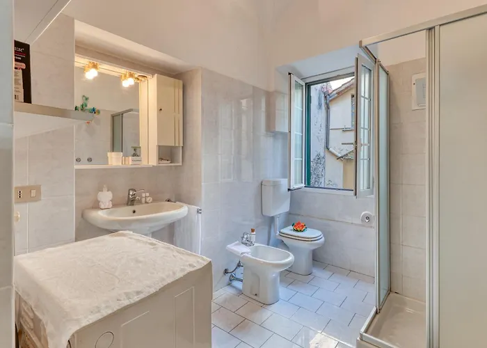 Casa Lilly - Happy * Sanremo